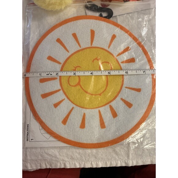 Care Bears Funshine Bear Ears and Sunshine Patch Kit - Picture 9 of 9